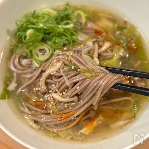 【ほっと癒される】白だしあんかけねぎそば!