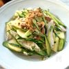 お箸が止まらない！きゅうりとサラダチキンと香菜の白だし和えの工程2