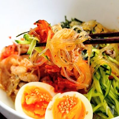 焼き肉のタレで楽々♪
春雨ビビン麺
