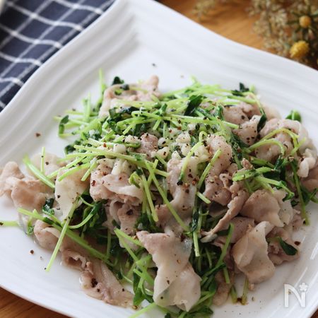 5分かからずに激旨 豆苗と豚ばらのにんにく塩レモン炒め By ともきーた 伊藤 智子 レシピサイト Nadia ナディア プロの料理家のおいしいレシピ