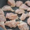 これ本当に鶏むね肉？！超柔らか【海老マヨ風オーロラチキン】の工程2