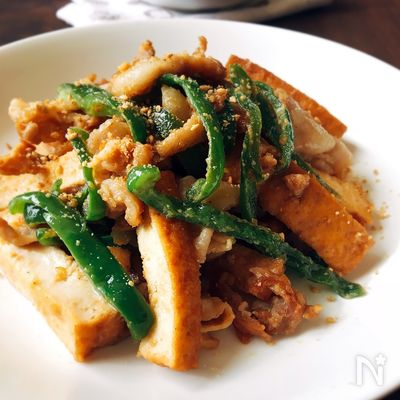 角切り厚揚げと豚こま肉・ピーマンのごま味噌炒め