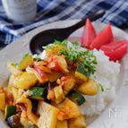 夏に食べたい《タコと夏野菜のゴロゴロドライカレー》
