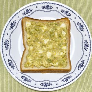 キャピタンの作ってみた!投稿(【調理時間10分】アボカドタルタルトースト)