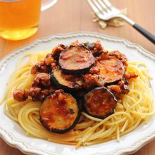 ズッキーニのミートソーススパゲティ*トマト缶不要・主材料3つ