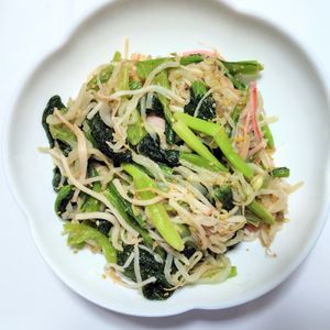 ふうかの作ってみた!投稿(レンジで簡単！小松菜ともやしのやみつきナムル)