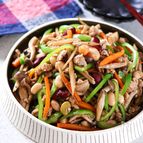 【鶏ひき肉と豆の野菜たっぷり炒め】フライパン一つで炒めるだけ