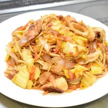 子供も喜ぶ♪白菜たっぷり焼きそば