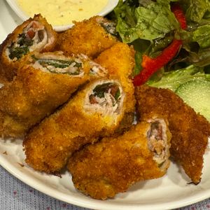 さとぽんの作ってみた!投稿(さっぱり食べれる揚げ物レシピ♡『梅しそミルフィーユカツ』)