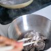 【この手があった】目から鱗な裏ワザ！しっとり豚しゃぶ甘酢ダレの工程6