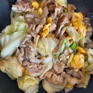 おまめの作ってみた!投稿(【豚たまキャベツの旨だれ炒め】ご飯に合う!キャベツたっぷり♪)