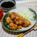 自家製タレで食べる「とり天」
