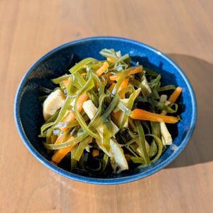 るるる♪の作ってみた!投稿(《冷やして常備菜に》切り昆布とさつま揚げ、凍り豆腐のさっと煮)