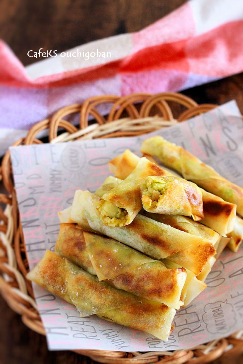 カリカリ！アボカドミニ春巻き | レシピサイトNadia