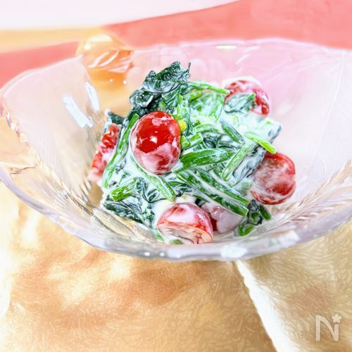 水切り不要ですぐ出来るほうれん草とトマトのヨーグルト白あえ