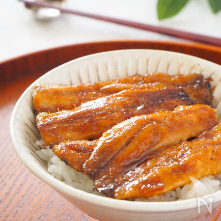 カルシウム補給に いわしの蒲焼き丼 By ホワイティ もも レシピサイト Nadia ナディア プロの料理家のおいしいレシピ カルシウム補給に いわしの蒲焼き丼 By ホワイティ もも レシピサイト Nadia ナディア プロの料理家のおいしいレシピ