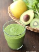 【緑】アボカドのグリーンスムージー