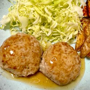 とびうおの作ってみた!投稿(【ふわふわヘルシー♡豆腐の和風ハンバーグ】満足感あり！)