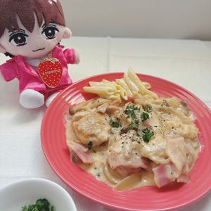 しめかずの作ってみた!投稿(【カルボナーラチキン】夫も絶賛！絶品クリーム煮アレンジ♬)