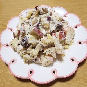ナムディの作ってみた!投稿(まさかの味付け！【丸ごとさつまいものデザートサラダ】)
