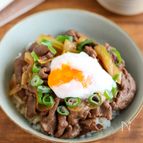 煮るだけ簡単♪長ねぎ牛丼