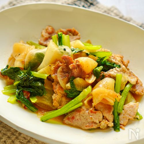 【大根の豚こまのオイスター炒め】ぱぱっとワンパン♪