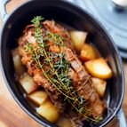 STAUBで作る、豚肉のやわらかロースト