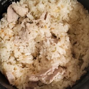 しゃきぴよラブの作ってみた!投稿(炊き込みねぎ豚飯【#炊飯器 #ランチ #やみつき】)