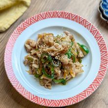 すぐできる!《豚玉ピーマンのスタミナ炒め》