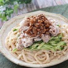 スタミナバッチリ！激旨♡豚しゃぶごまだれ納豆うどん