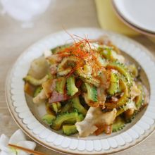 フライパンで作る【豚バラとゴーヤの甘酢炒め】