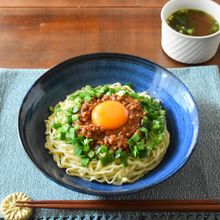 にらがアクセント！うま辛肉みそまぜそば