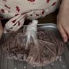ポリ袋で揉み込むだけ♡ふわふわ♪あずきアイスの工程1