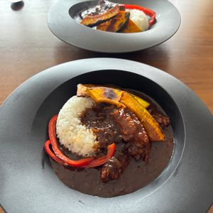 こむぎの作ってみた!投稿(お肉ほろほろ♩我が家の手羽元カレー)