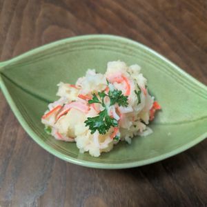 はるはるの作ってみた!投稿(レンジで簡単！じゃがいもとカニカマのレモンマヨサラダ)