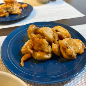 ぴよぴよの作ってみた!投稿(ご飯が進む味付け♡『西京風照り味噌チキン』＃下味冷凍)