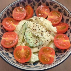 たりおの作ってみた!投稿(☆きゅうりと玉ねぎとハムのコールスロー☆)