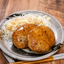 豚挽き肉の照り焼きハンバーグ
