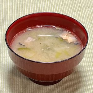 キャピタンの作ってみた!投稿(パパっと作れる！サバ缶のおみそ汁)