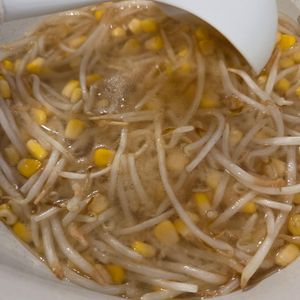 nanapの作ってみた!投稿(ヘルシーなのに大満足★味噌バターコーンもやしスープ)