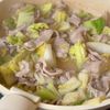 冬のごちそうおかず♡【豚バラ白菜のとろ旨煮】の工程2