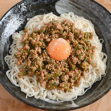 ガッツリ食べよう!肉みそ和えそうめん