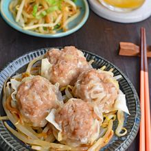 フライパン１つで同時に２品！しゅうまい＆蒸しもやし