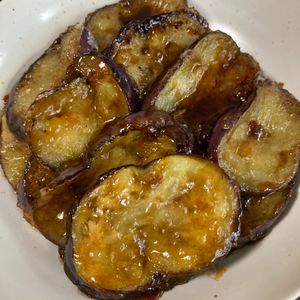Mariの作ってみた!投稿(【とろとろなすの甘酢がらめ】殿堂入り！なすだけで簡単♡)
