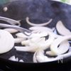 至高の牛丼🐄白ワインが決め手☆めざせ牛丼店の味!!の工程2