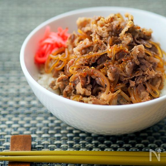 しらたきが美味しい「基本の牛丼」