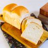 1歳児もパクパク！シンプル食パン
