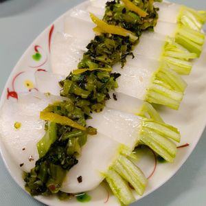 もんぶらん°・*:.。.☆の作ってみた!投稿(生が美味しい◎カブの香味カルパッチョ)