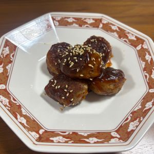 こむぎの作ってみた!投稿(中華屋さん風！ジューシー甘酢肉団子)