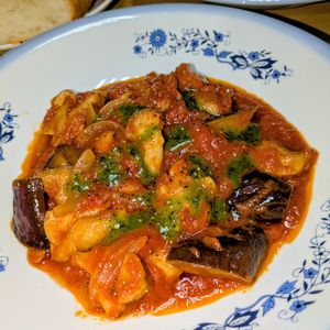 joe sanの作ってみた!投稿(【家族大絶賛♡バジル香る♪とろとろなすと鶏肉のトマト煮込み】)